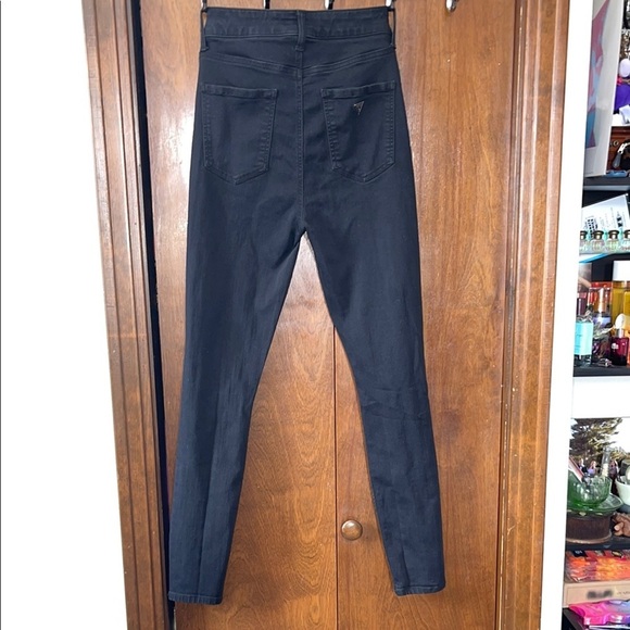 Guess Black High Rise Jeans with Tapered Leg - Picture 5 of 8